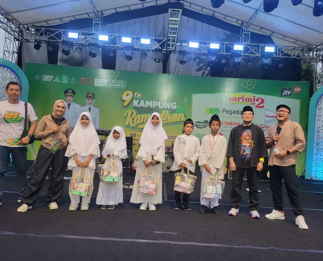 Pegadaian Area Surabaya 2 Tutup Festival Ramadan 2025 dengan Santunan dan Hiburan