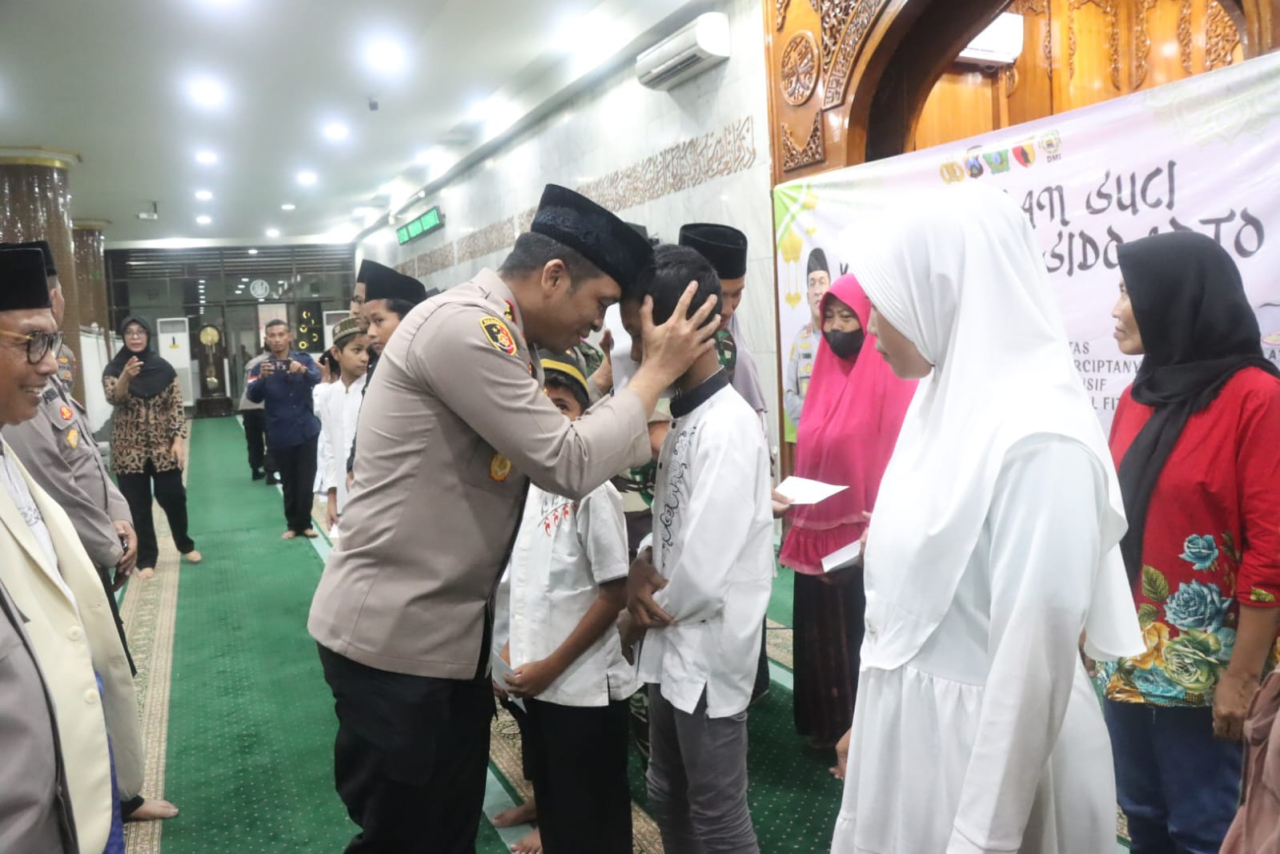 Safari Ramadhan Kapolresta Sidoarjo di Masjid Agung