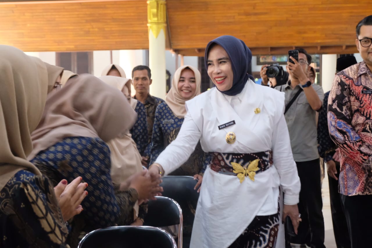 Mimik Idayana: Profesionalisme Pendidik Dapat Mewujudkan Pendidikan Akhlak sebagai Pondasi Karakter Anak Sekolah Dasar