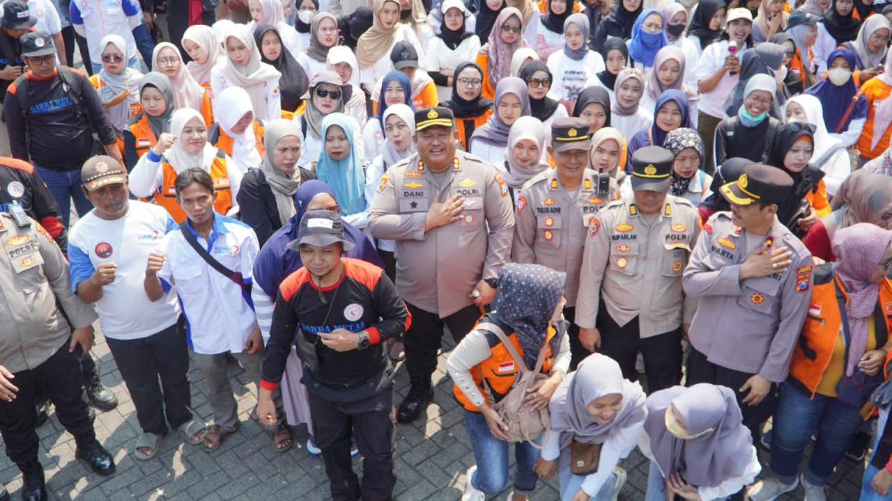 Ini Pesan Gubernur Jawa Timur Saat Khofifah Sapa Para Jemaah