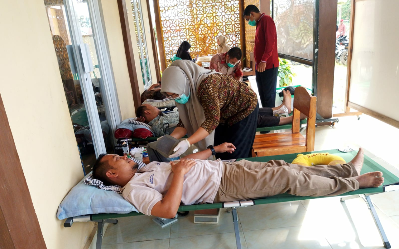 Bulan Sabit Merah Pringsewu Gelar Bakti Sosial Akbar di Pardasuka