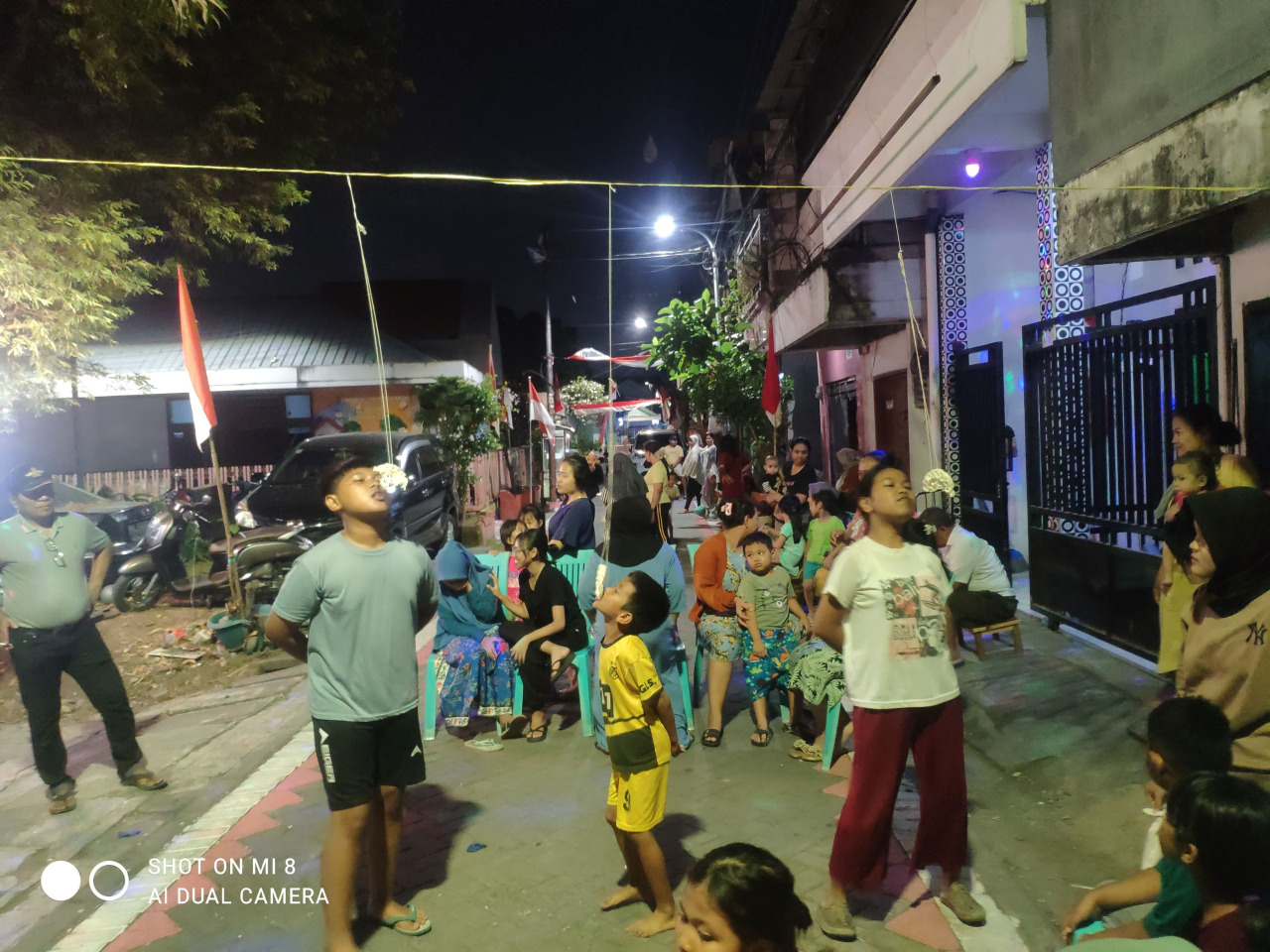 Warga RT 02 RW IX Kelurahan Banyu Urip Meriahkan HUT RI ke-80 Dengan Berbagai Lomba Tradisional