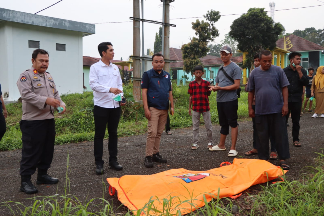 Sampel DNA Identik, Polres Tanggamus Serahkan Mayat Tanpa Kepala di Limau ke Keluarganya