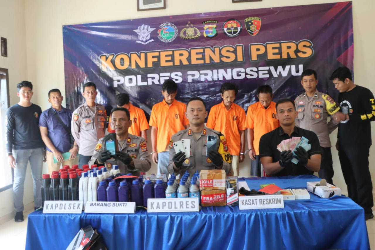 Tim Tekab 308 Polres Pringsewu Bongkar Dua Kasus Pencurian, Empat Pelaku Ditangkap