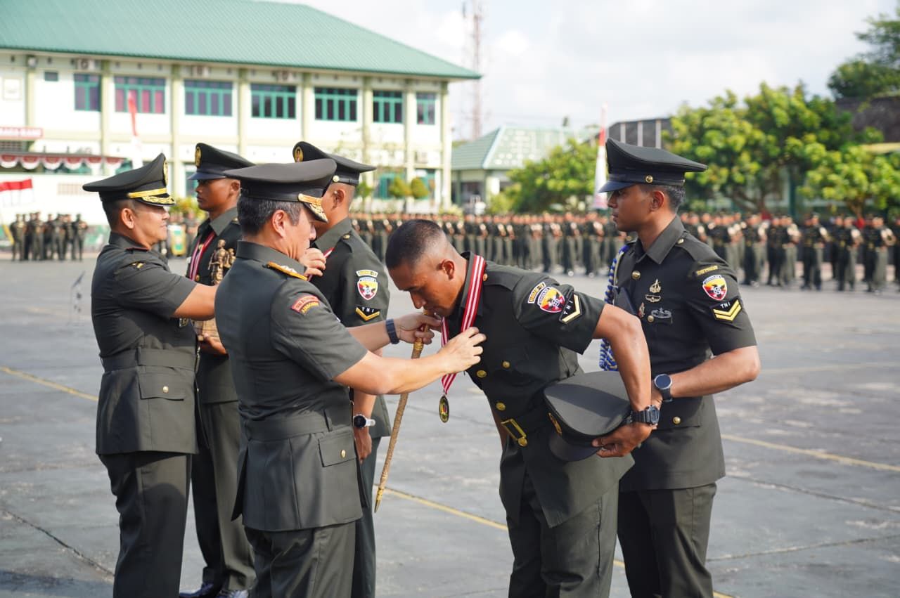 422 Bintara Infanteri dilantik, Pangdam IX/Udayana : Jadilah prajurit Profesional dan Dicintai Rakyat