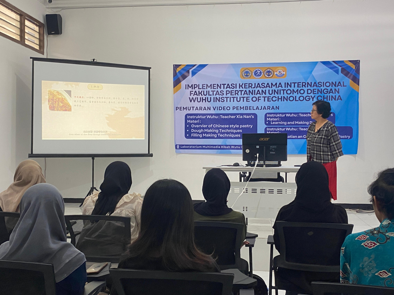 Unitomo–Wuhu Institute Gelar Pembelajaran Online Teknologi Pangan Bertaraf Internasional