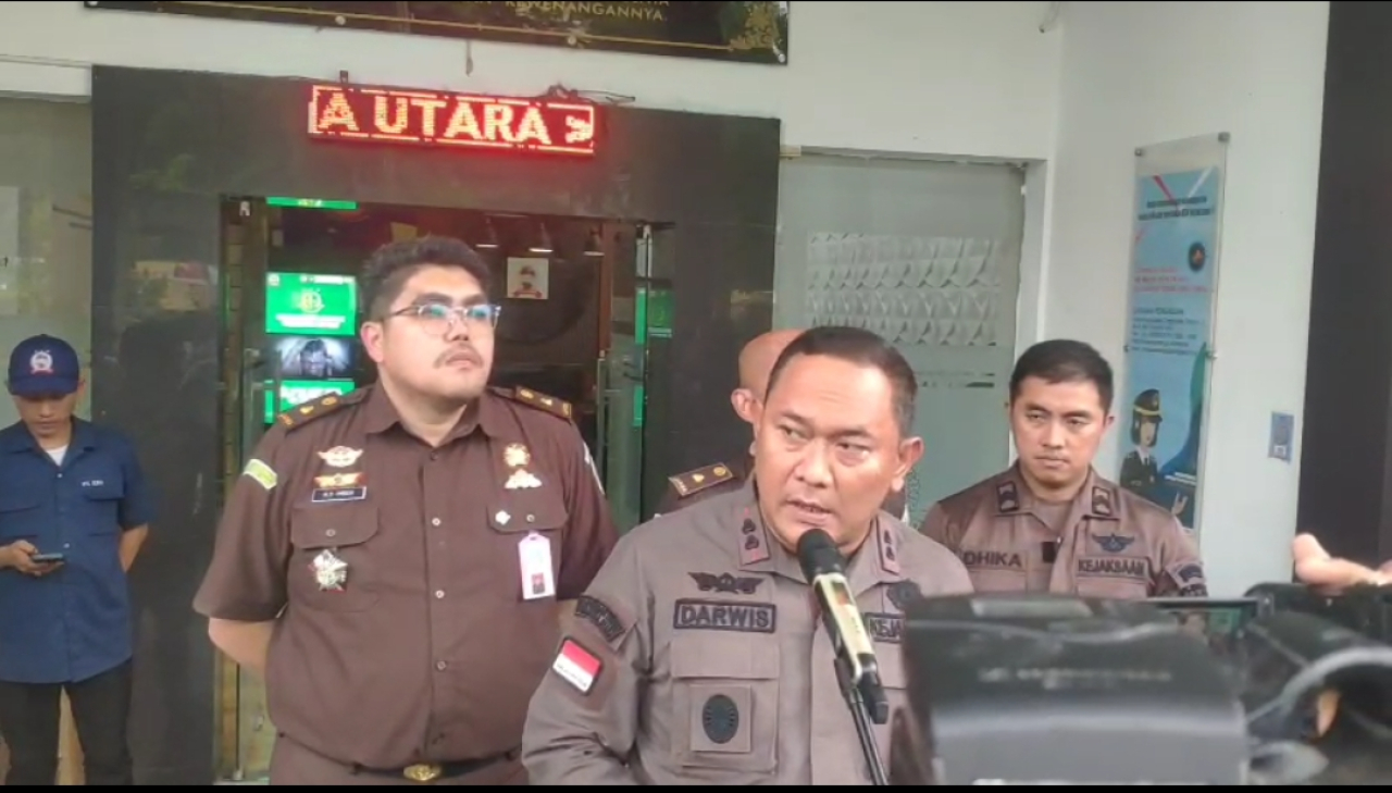 Kejari Tanjung Perak Tetapkan Enam Tersangka Kasus Korupsi Pengusahaan Kolam Pelabuhan Tanjung Perak