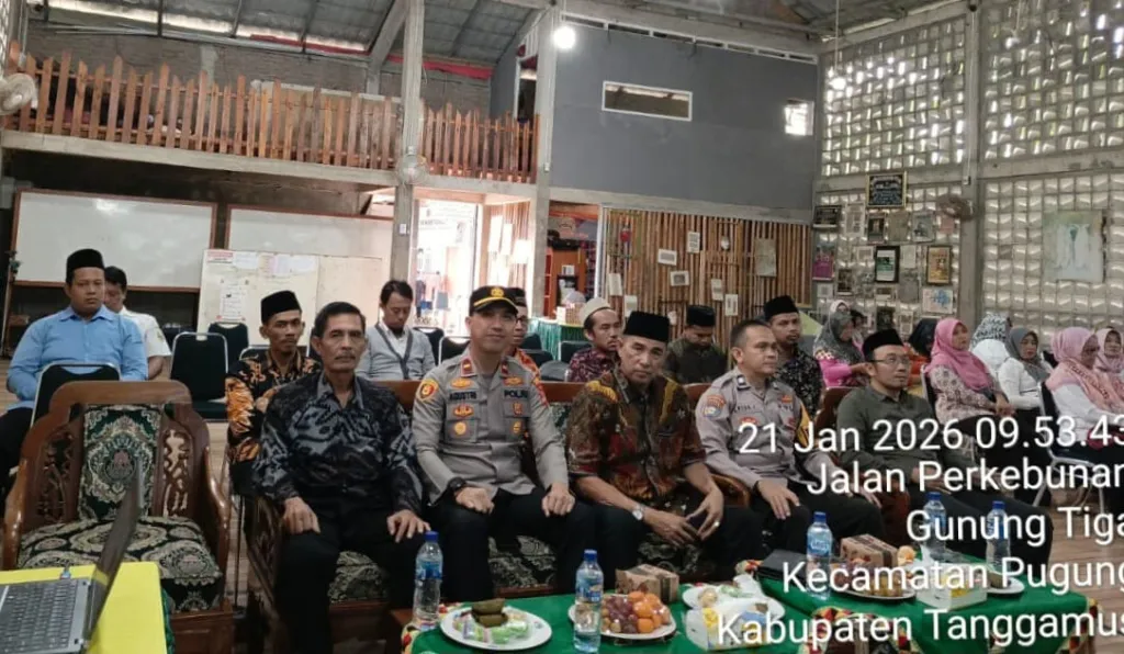 Kapolsek Pugung Hadiri Rapat Evaluasi Bulanan SPPG Babakan Tahun 2026