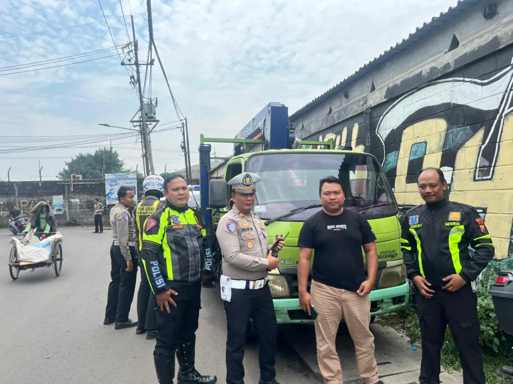 Hanya 1 Jam, Polres Pelabuhan Tanjungperak  Amankan Truk Curian Asal Mojokerto