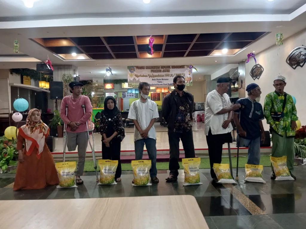 Forum Komunikasi Difabel Indonesia ( FORKODI ) Jawa Timur Gelar Baksos Santunan ‎