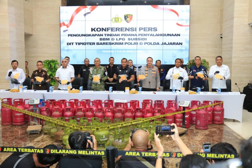 Polri Ungkap 330 Tersangka Penyalahgunaan BBM dan LPG Subsidi dalam 13 Hari ‎