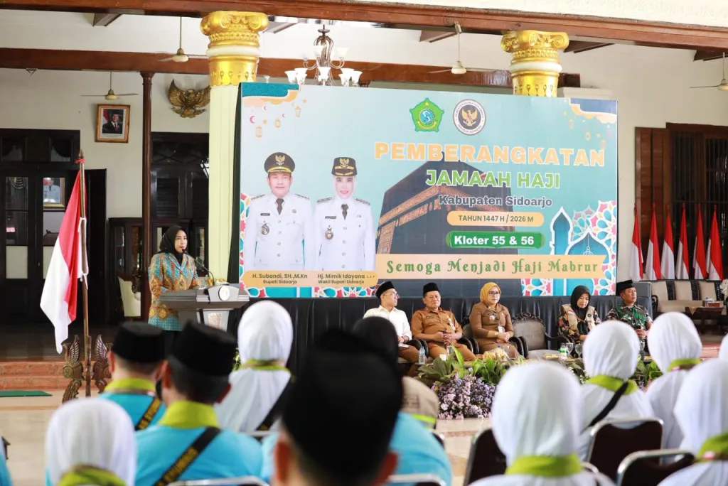 1.239 CJH Berangkat Hari Ini, Wabup Mimik : Jaga Kesehatan dan Doakan  ‎Sidoarjo