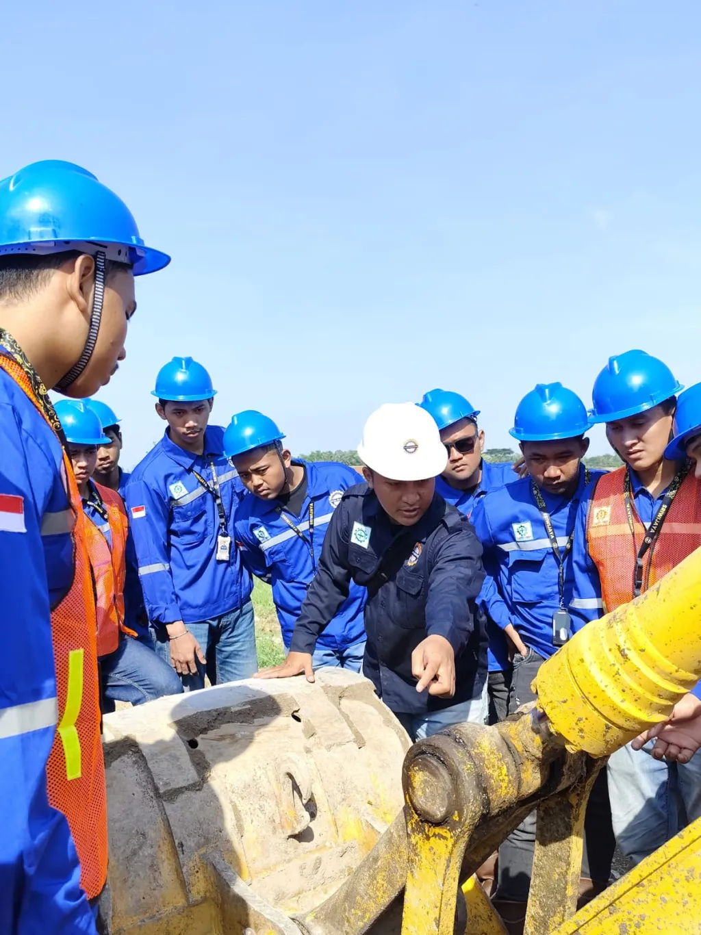 Sriwijaya Training Center Jadi Pilihan Pelatihan Operator Alat Berat dari Berbagai Daerah