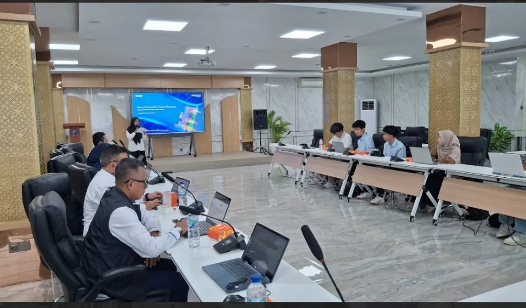 TPS Berbagi Ilmu dengan Mahasiswa UNAIR, Kupas Pentingnya Pengendalian Internal Laporan Keuangan