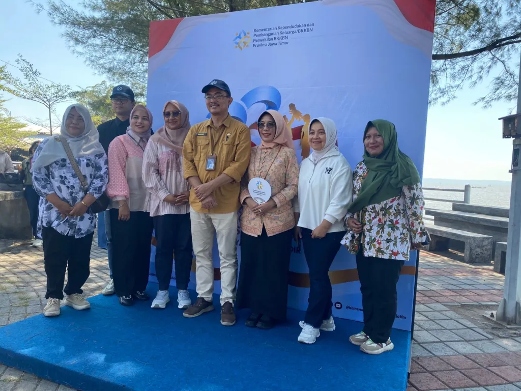 Kampung Nelayan Kenjeran Jadi Pusat Gaung Gerakan Ayah Wajib Hadir