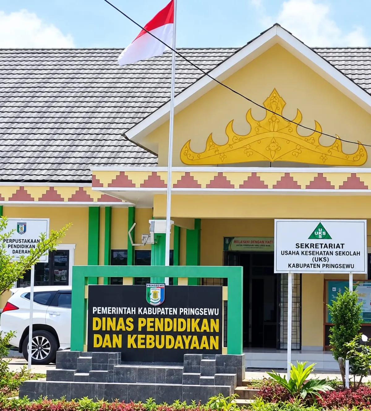 Kepala dinas Pendidikan , Sekertaris dan Kabid Bungkam Soal Pengondisian Baja Ringan dan Plafon Rehab Sekolah Swakelola