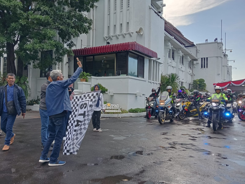 Puluhan Komunitas Ramaikan Sunmori IMI Surabaya di Momentum HJKS