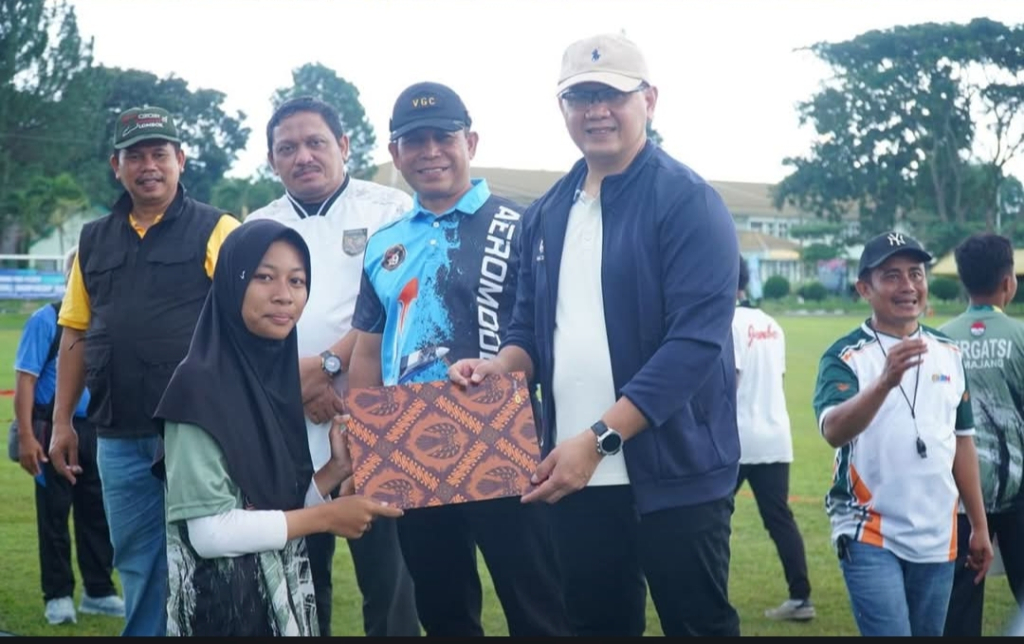 Apresiasi Juara Muda! Kadindik Jatim Serahkan Penghargaan di Penutupan East Java Youth Gateball Championship 2026