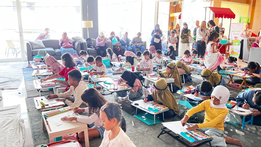 Ribuan Pengunjung Ramaikan Penutupan Bazar UMKM AWS, Lomba Mewarnai Anak Jadi Sorotan
