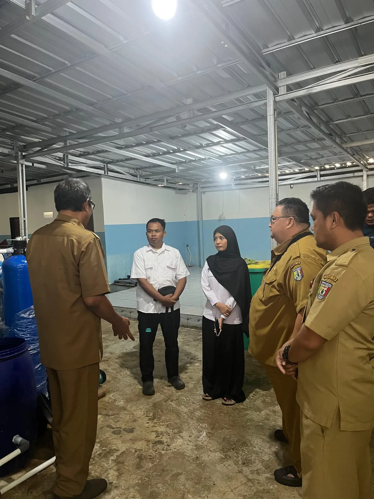 Warga keluhkan kebisingan dapur mbg berkah jaya pekon adiluwih