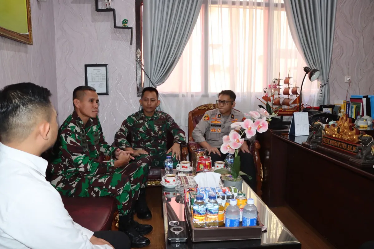 Pasis Seskoad Kunjungi Polres Tanggamus, Bahas Strategi Penanganan Karhutla