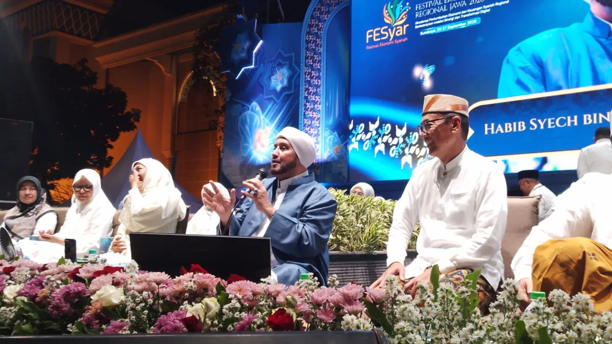 Ribuan Jemaah Hadiri Tabligh Akbar, Fesyar Jawa 2026 Resmi Bergulir