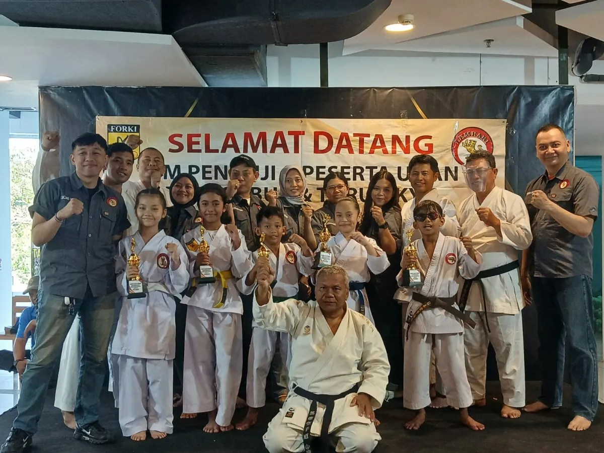 Semangat Dan Sportivitas Warnai Ujian Naik Sabuk & Turun KYU Lemkari Surabaya The Central Mall Gunawangsa Tidar